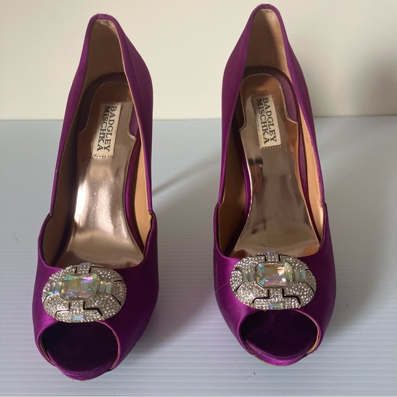 Badgley Mischka Purple Satin Jewel Embellished Peep Toe Platform Heels size 8.5 - Picture 6 of 8